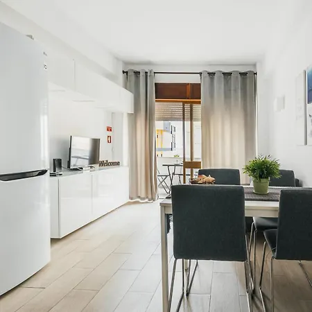 House By Gt House Apartment