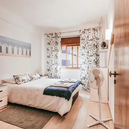 House By Gt House Apartament